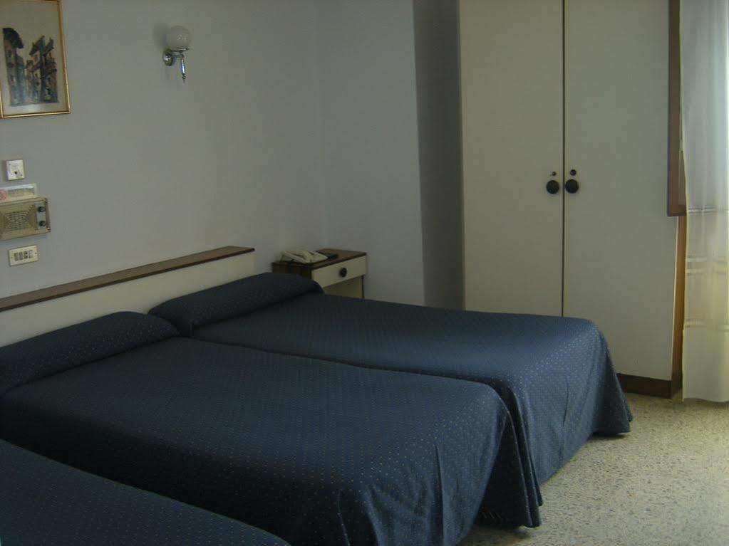 Hotel Puente De Los Santos Tapia De Casariego Dış mekan fotoğraf